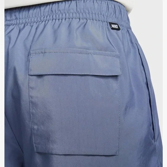 Light Blue Shorts (M) - Picture 3 of 8